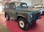 Land Rover Defender 90 S