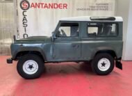 Land Rover Defender 90 S