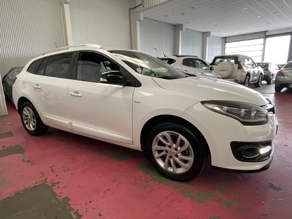 RENAULT Megane 1.2 Tce Sport Tourer