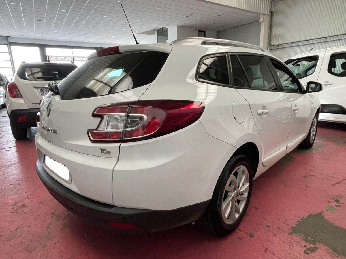 RENAULT Megane 1.2 Tce Sport Tourer