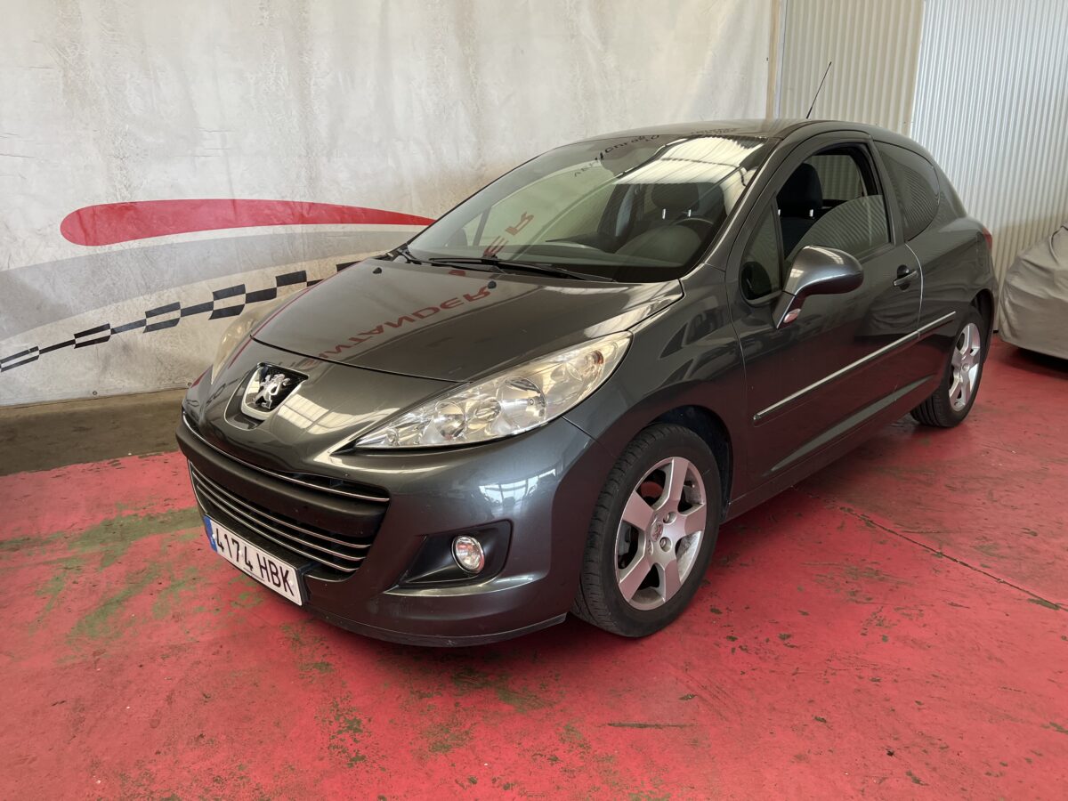 PEUGEOT 1.6Hdi Sport