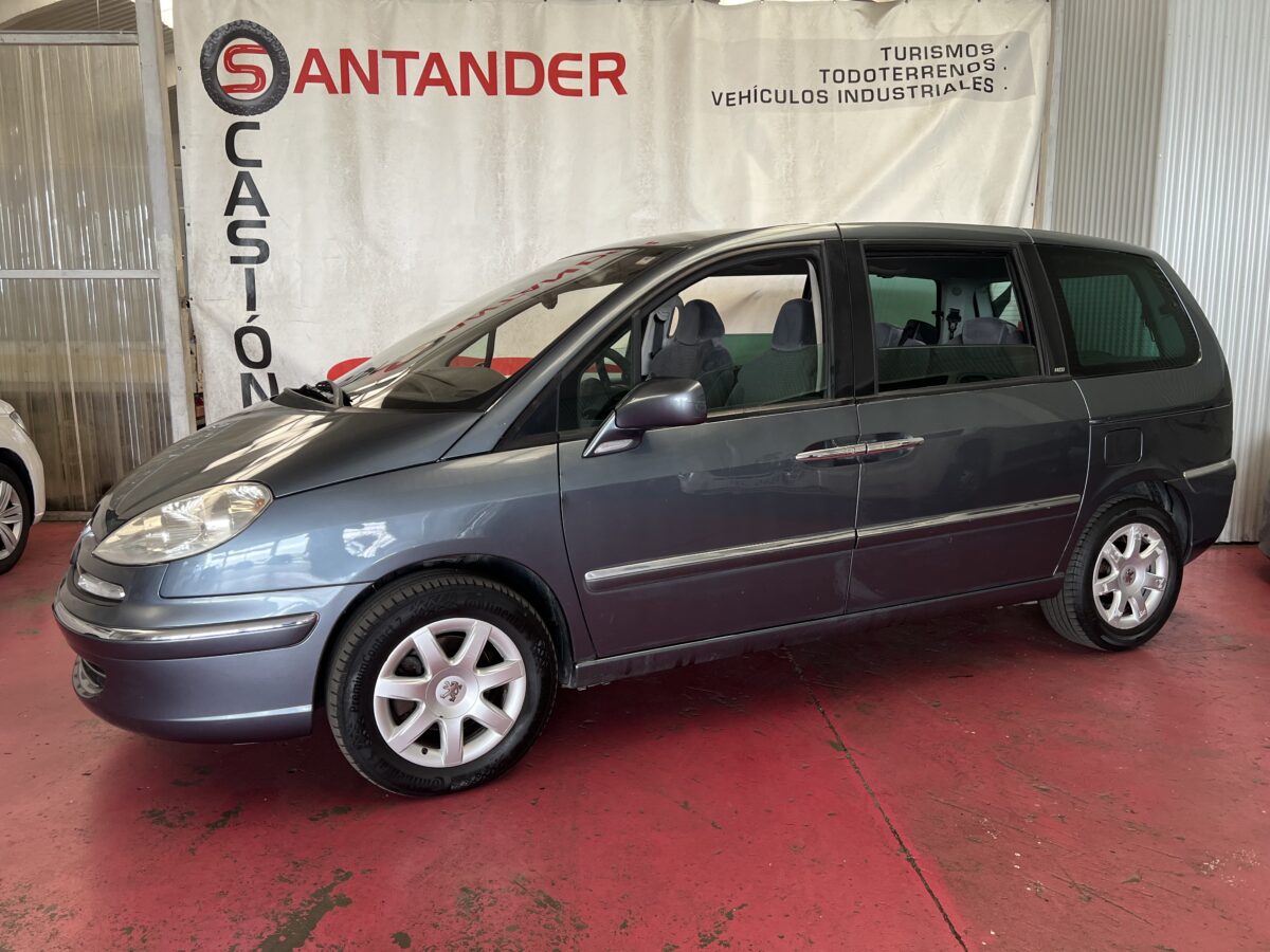 PEUGEOT 807 2.0HDI Confort