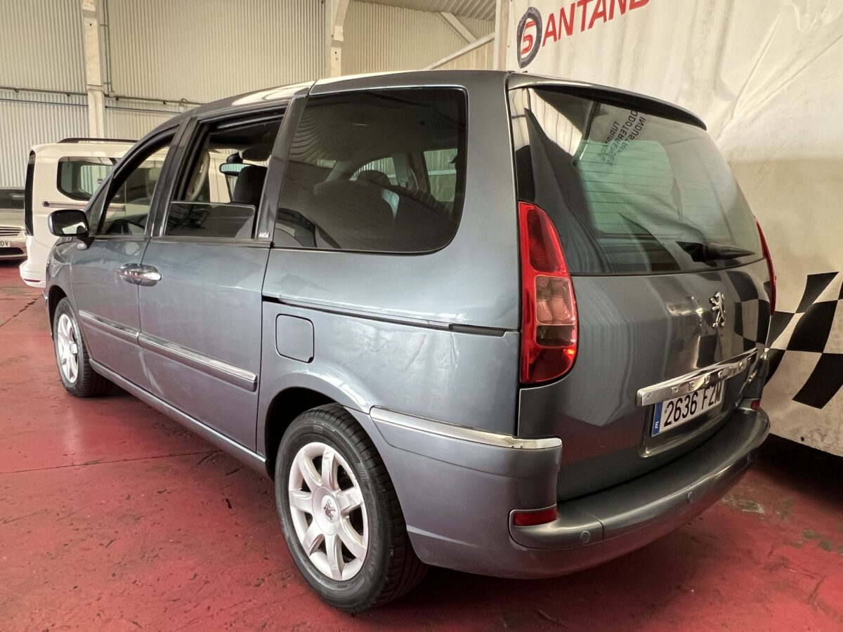 PEUGEOT 807 2.0HDI Confort