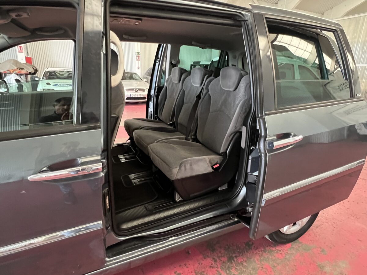PEUGEOT 807 2.0HDI Confort