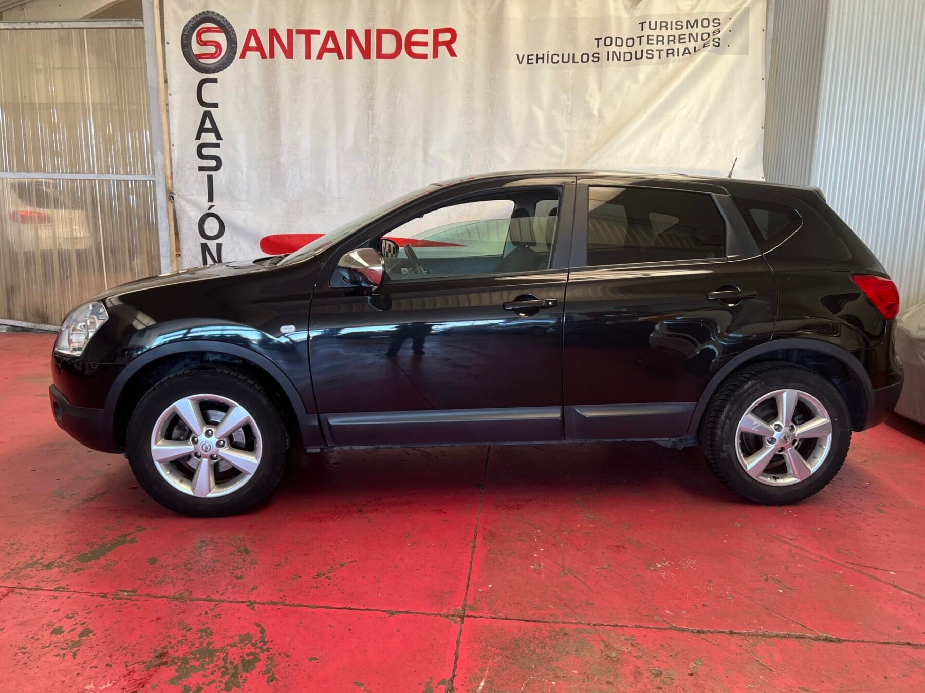 NISSAN Qasqhai 2.0G Tekna