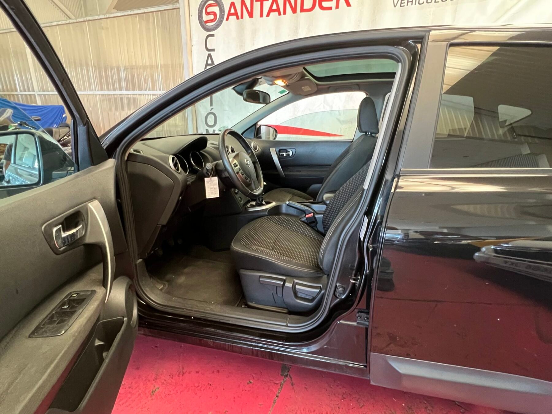 NISSAN Qasqhai 2.0G Tekna