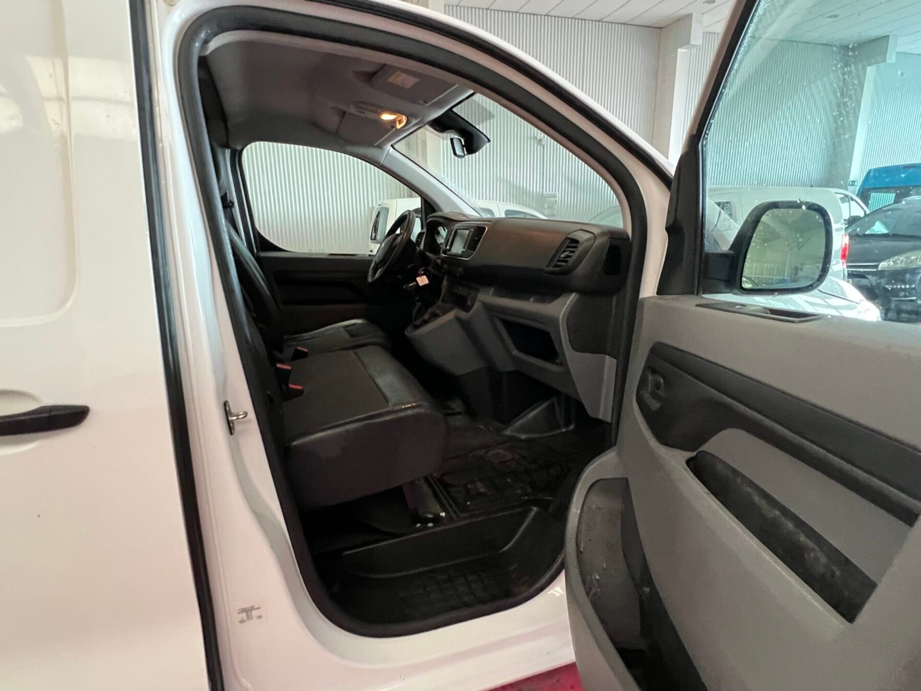 PEUGEOT Expert 1.5Hdi Compact