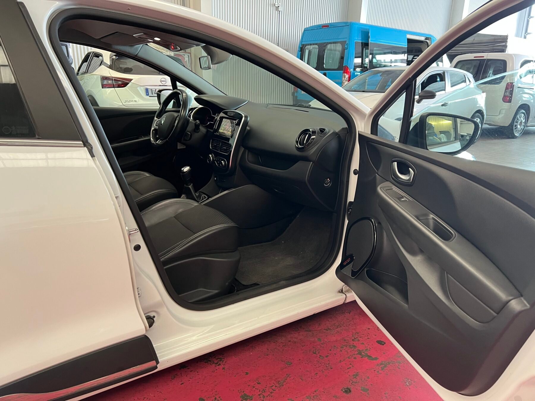 RENAULT Clio 1.5Dci Bussines