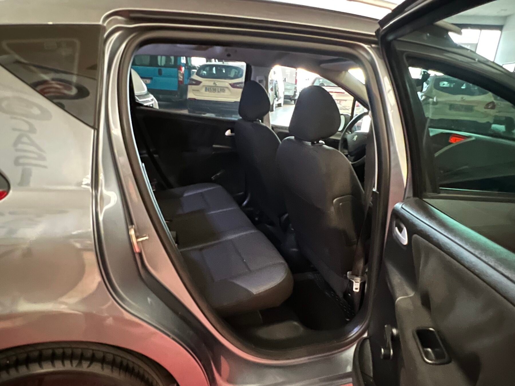 PEUGEOT 207 SW 1.6 HDI