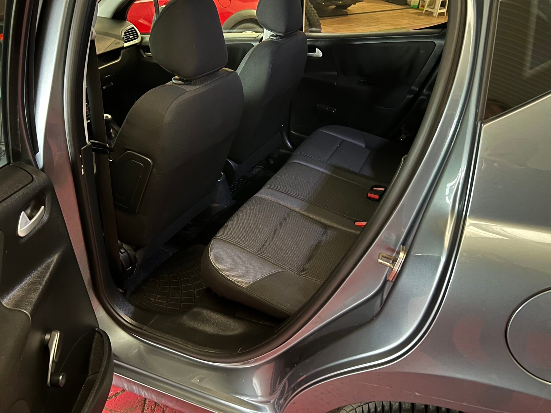 PEUGEOT 207 SW 1.6 HDI