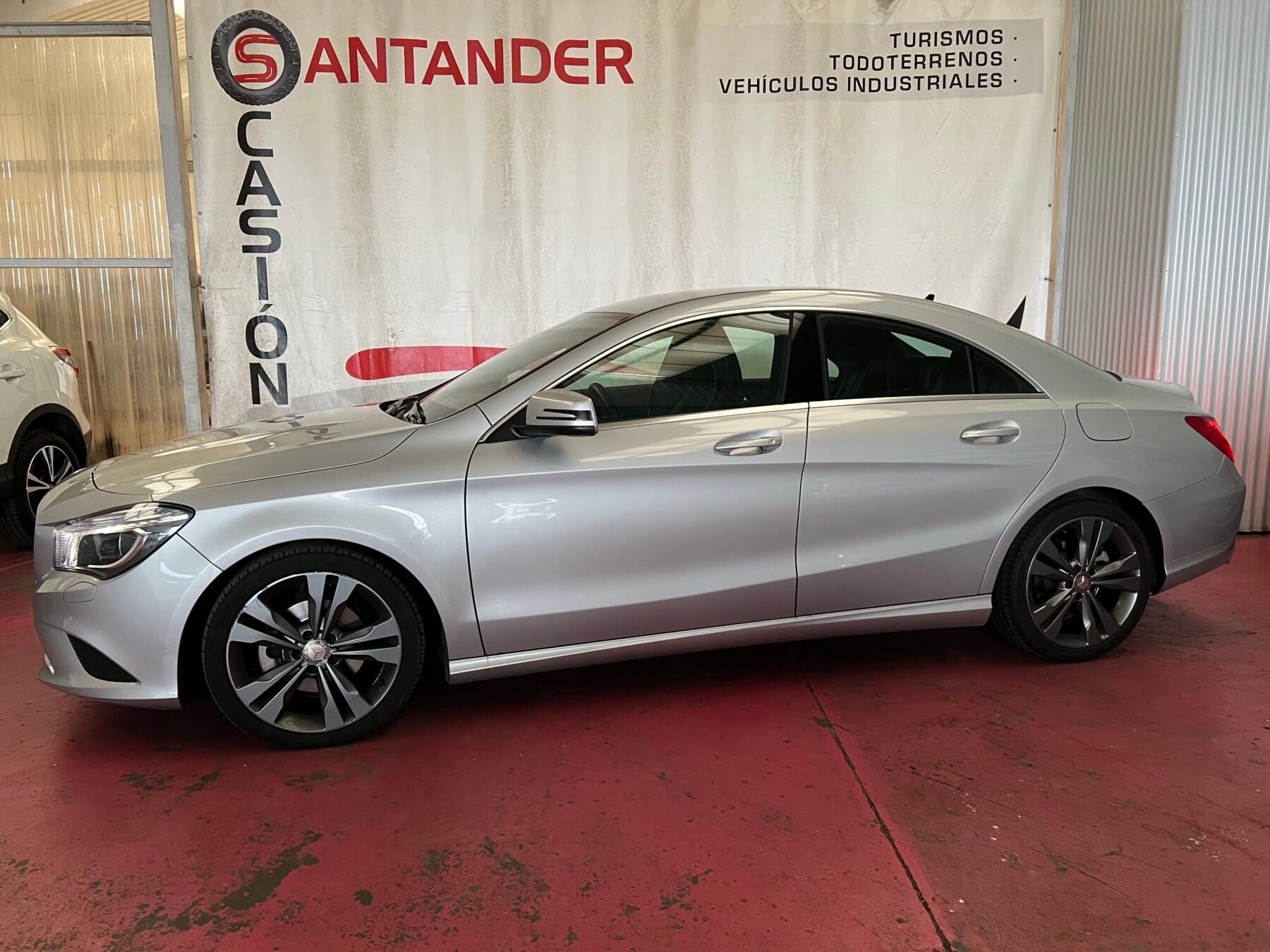 MERCEDES-BENZ CLA 200CDI Urban