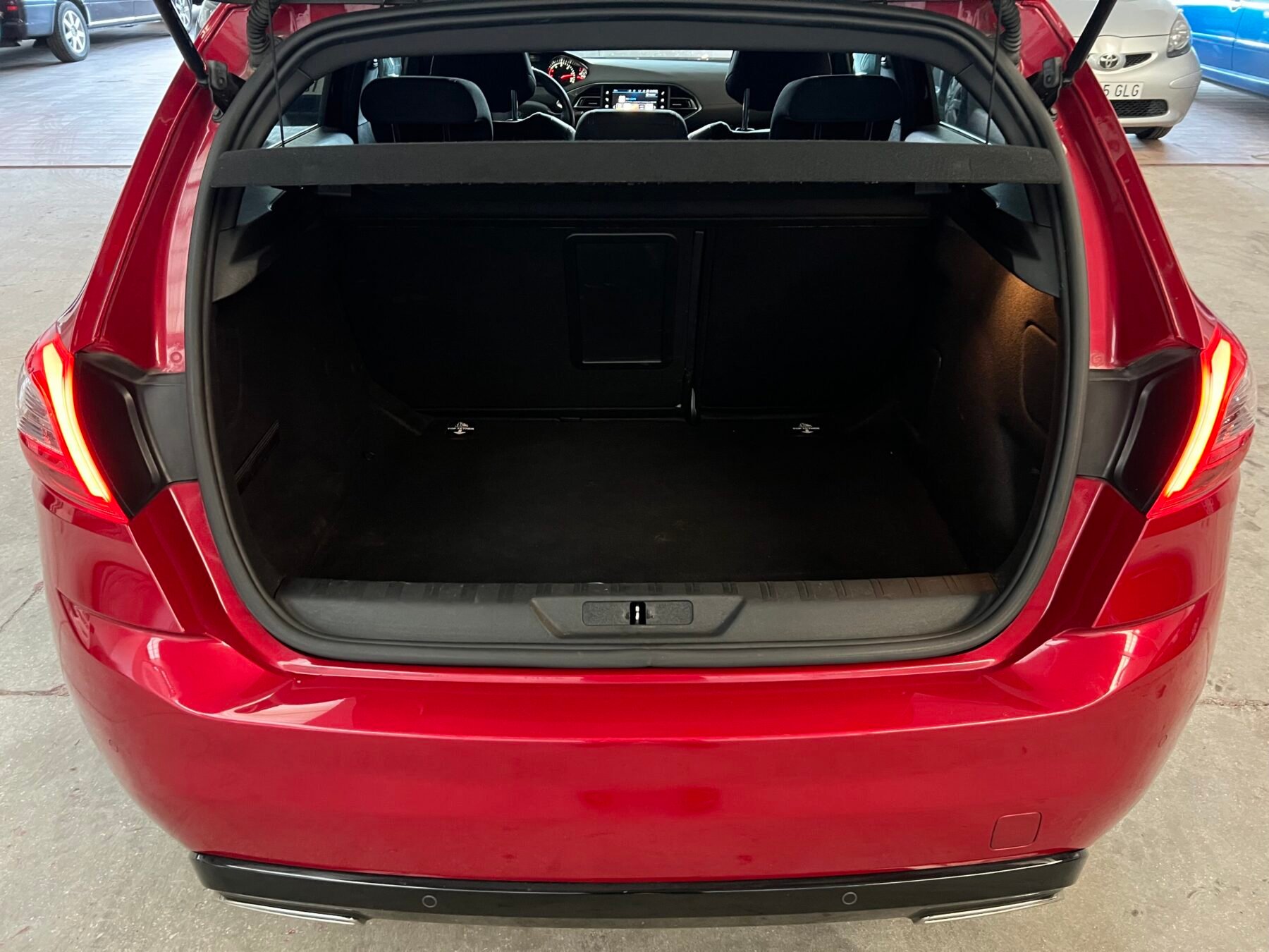 PEUGEOT 308 2.0Hdi Gt-Line