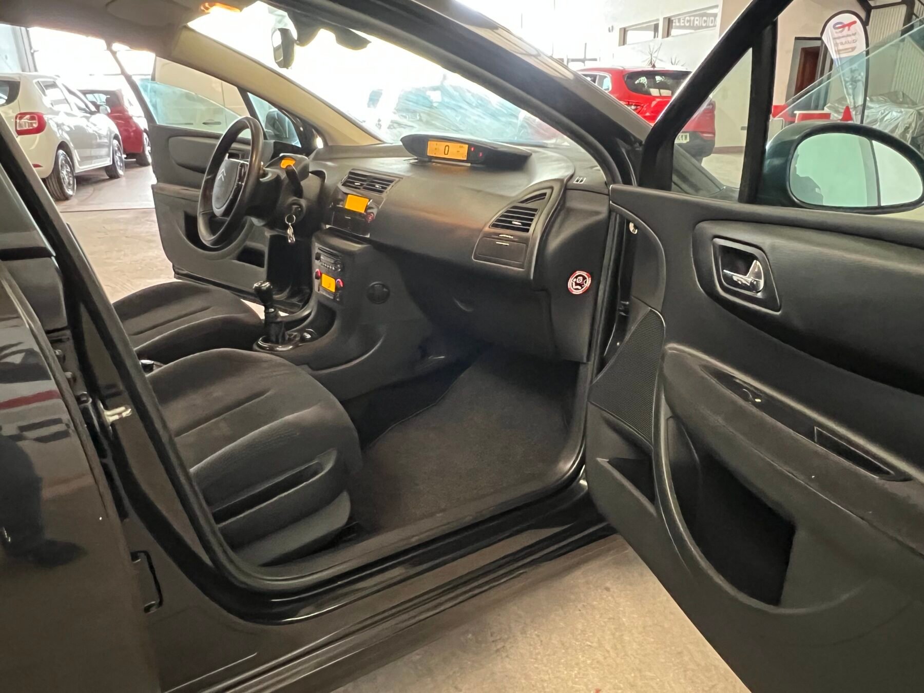 CITROEN C4 1.6I 5P Collection