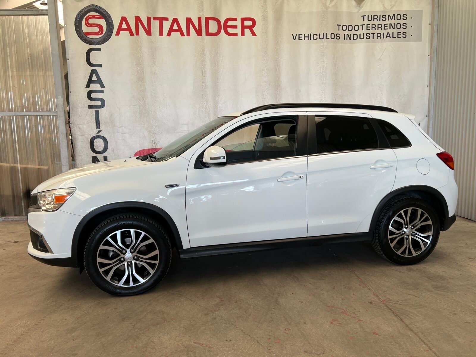 MITSUBISHI ASX 1.6 Motion
