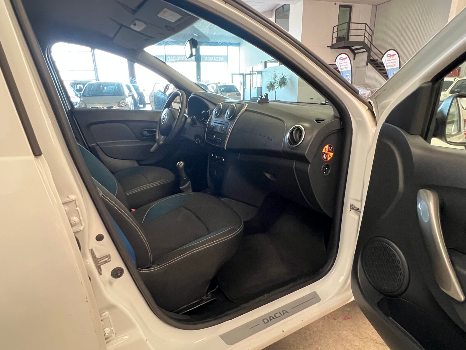 DACIA Sandero 1.5Dci Laureate