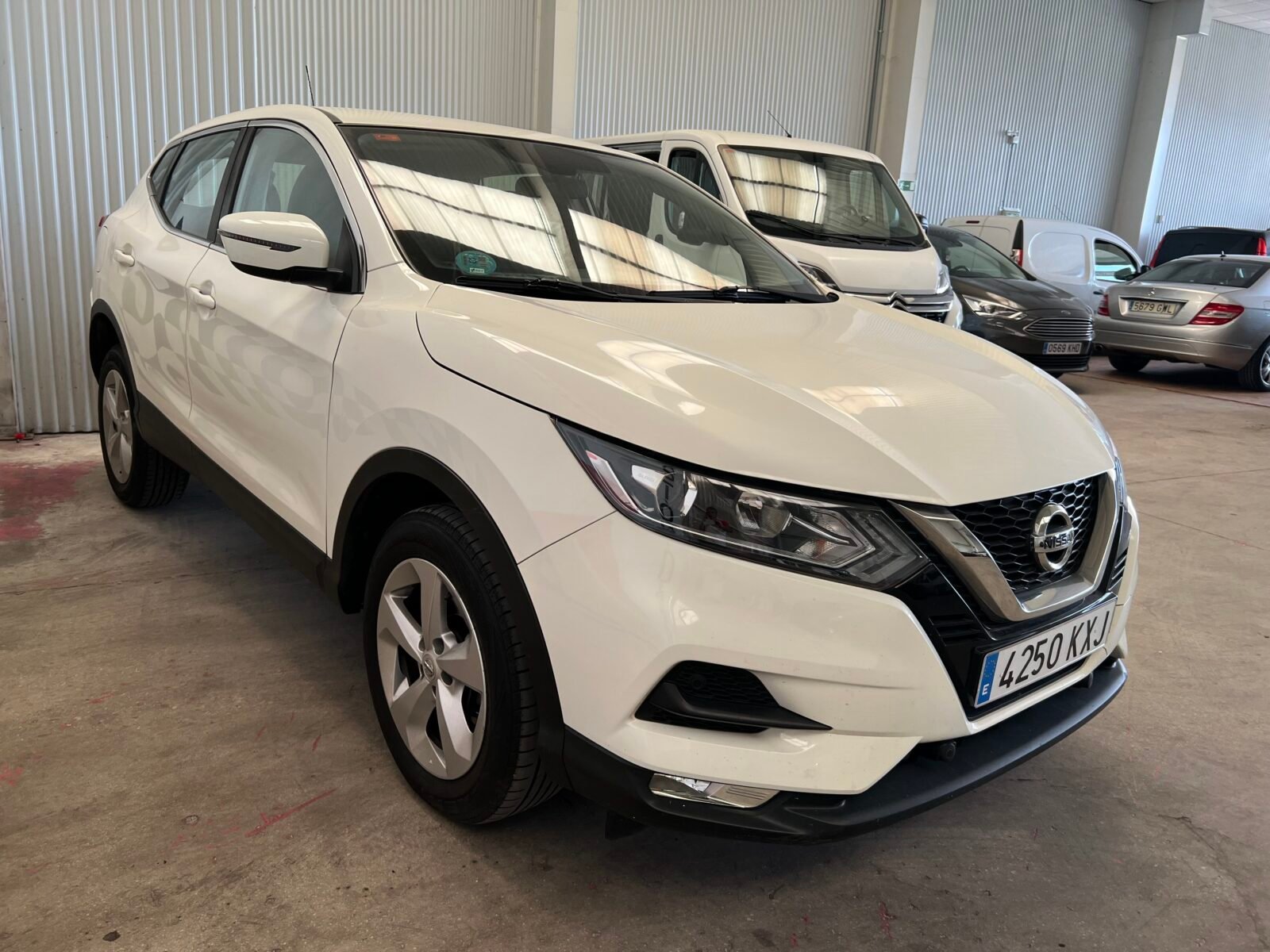 NISSAN Qasqhai N -Conecta 4x4