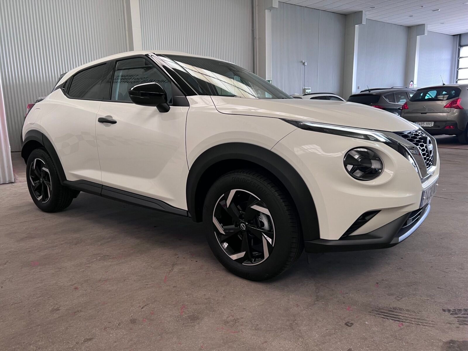 NISSAN Juke N-Conecta