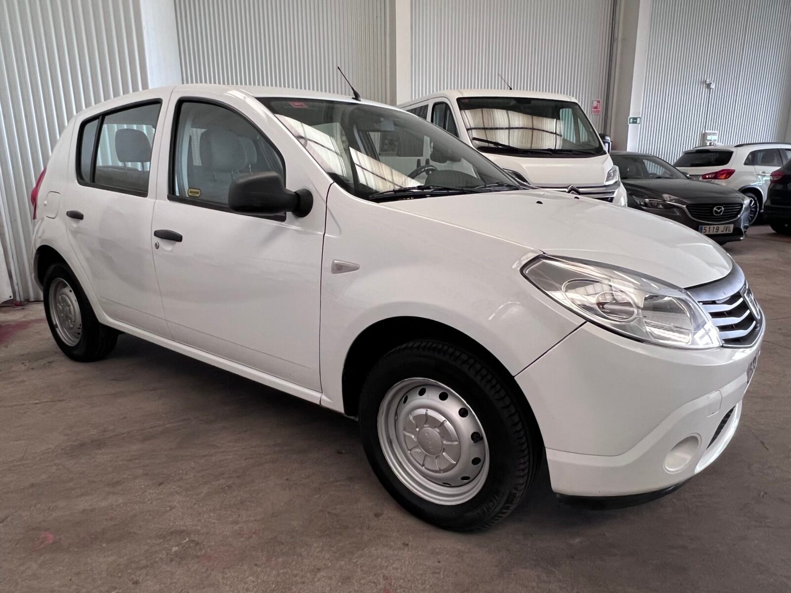 DACIA Sandero 1.2 16v