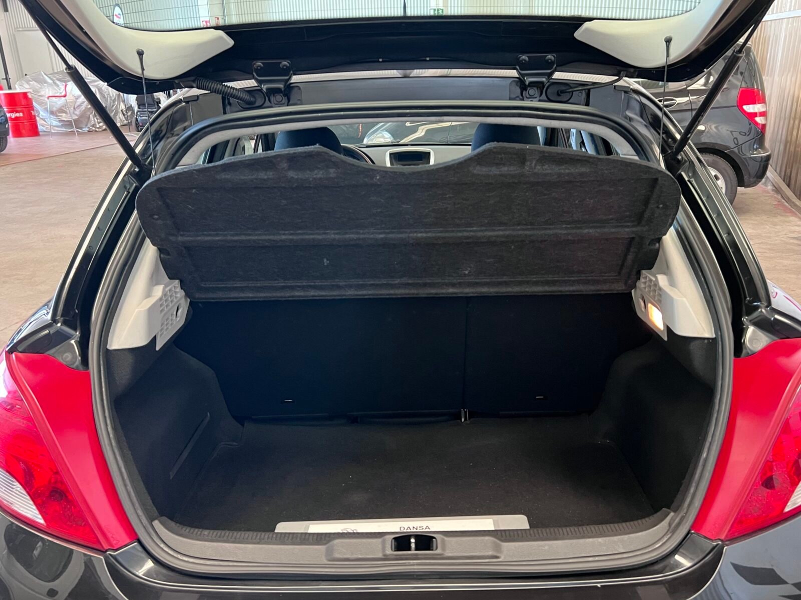 PEUGEOT 207 1.4G Comfort