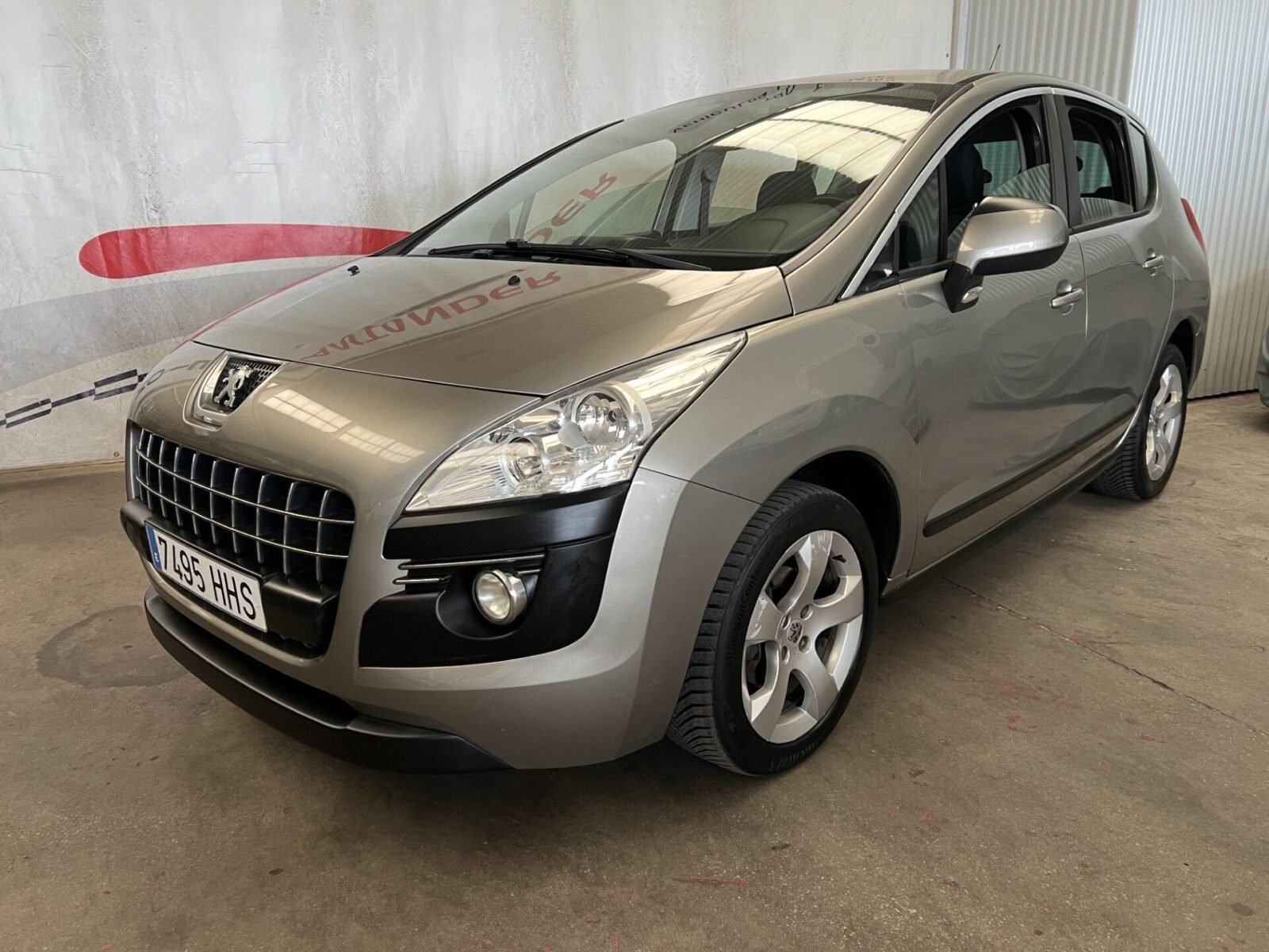 PEUGEOT 3008 1.6Hdi Premiun